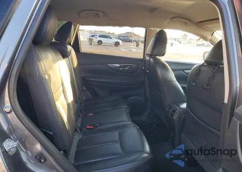 2014 Nissan Rogue S z USA, uszkodzony, nr VIN 5N1AT2MV5EC806270